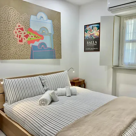 Acadamis - Cleopatra Lägenhet *