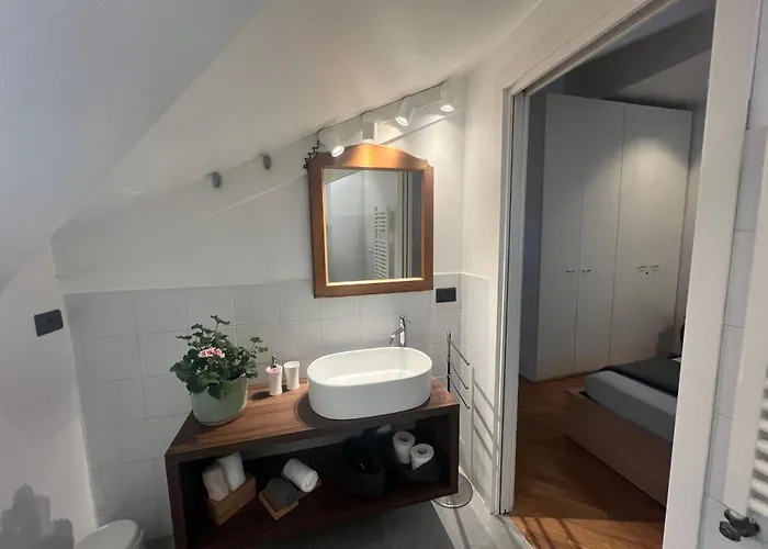 Acadamis - Cleopatra Apartment Turin